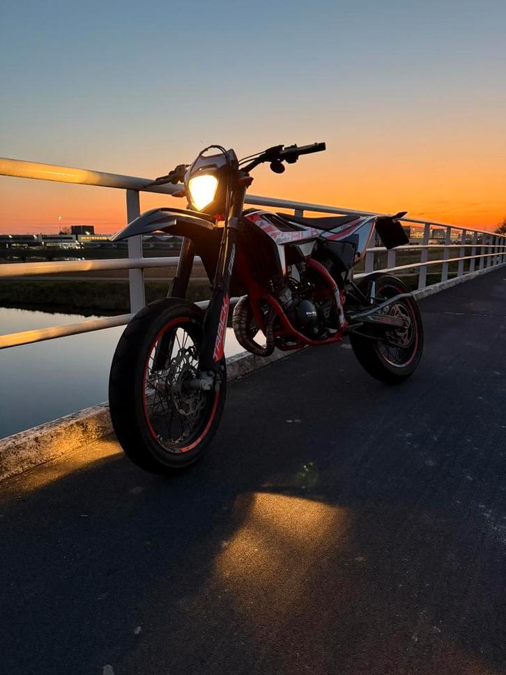 Beta rr 50 track 2024, Fietsen en Brommers, Brommers | Derbi, Zo goed als nieuw, Maximaal 45 km/u, Ophalen