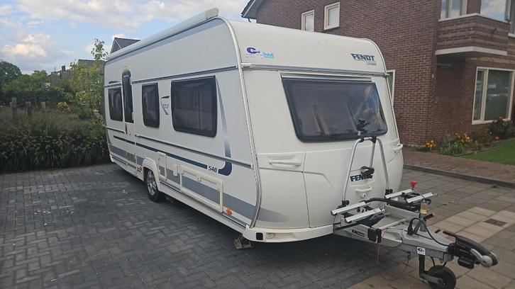 Fendt Opal 540 TG, Caravans en Kamperen, Caravans, Particulier, tot en met 4, 1250 - 1500 kg, Rondzit, Fendt, 2 aparte bedden