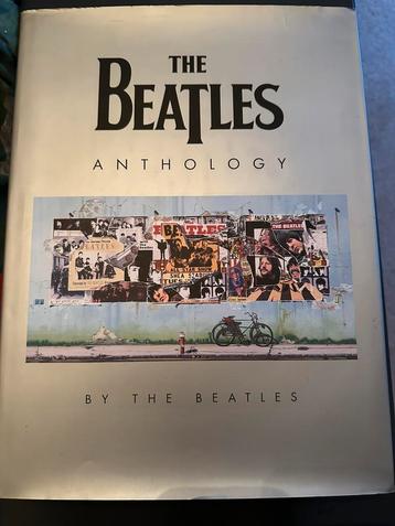 Boek zgan The Beatles Anthology by the Beatles  beschikbaar voor biedingen