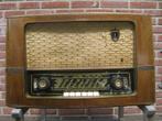 Vintage radio Braun, Audio, Tv en Foto, Radio's, Ophalen, Radio