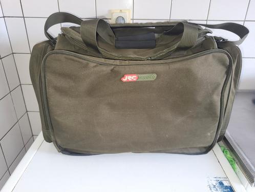 2x Jrc defender tas   groot/middel, Watersport en Boten, Hengelsport | Karpervissen, Gebruikt, Overige typen, Ophalen of Verzenden