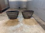 2 ovale bloempotten 22 cm hoog, Tuin en Terras, Ophalen, Gebruikt, Overige vormen, Aardewerk