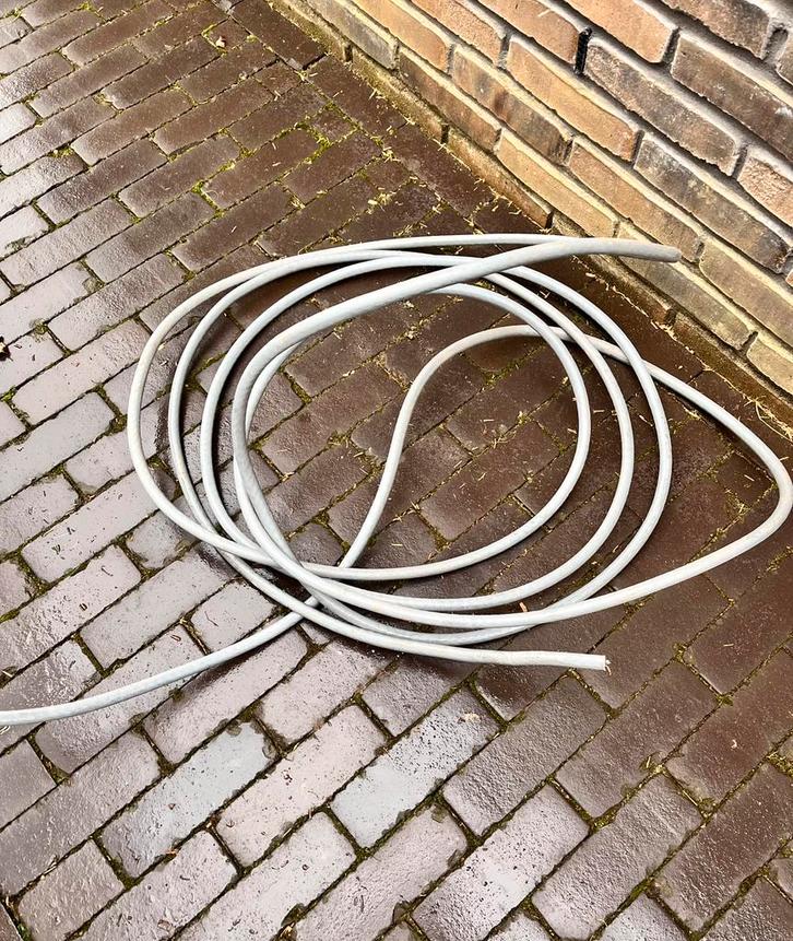YMvK-as grondkabel 3x2.5, Doe-het-zelf en Verbouw, Elektra en Kabels, Zo goed als nieuw, Overige typen, Ophalen