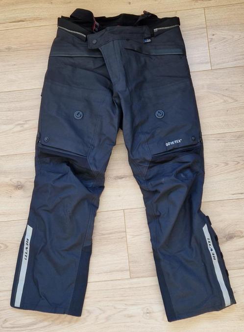 Rev'it Poseidon 2 GTX – Maat XXL Short ZGAN, Motoren, Kleding | Motorkleding, Broek | textiel, Heren, Tweedehands, Ophalen of Verzenden