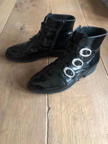 Durea laklaarsjes. beschikbaar voor biedingen