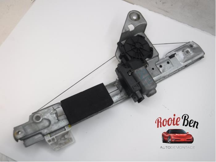 Ruitmechaniek 4Deurs rechts-achter van een Renault Megane, Auto-onderdelen, Ruiten en Toebehoren, Renault, Gebruikt, 3 maanden garantie