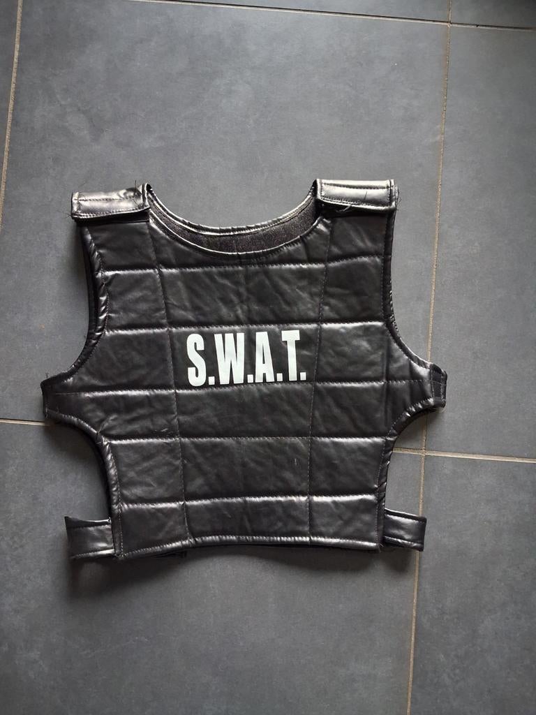 S.W.A.T vest maat 128, Kinderen en Baby's, Carnavalskleding en Verkleedspullen, Ophalen of Verzenden, Zo goed als nieuw, 122 t/m 128