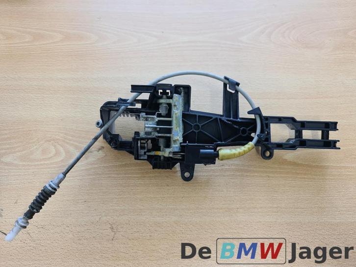 Binnenwerk handgreep links BMW 1-serie E81 E87  51217200935, Auto-onderdelen, Klein materiaal, BMW, Gebruikt, Ophalen of Verzenden