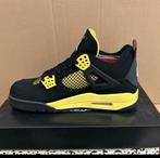 Jordan 4 retro thunder, Verzenden, Zwart