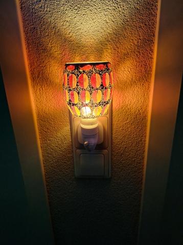 Stopcontact lampje. beschikbaar voor biedingen
