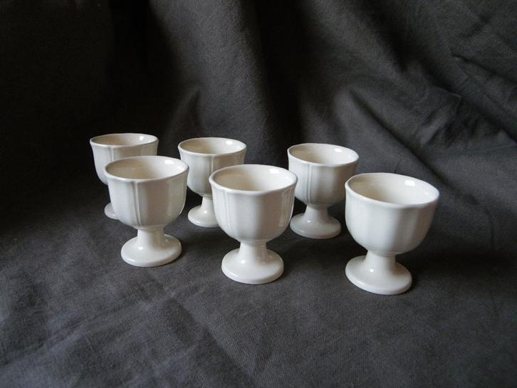 Wedgwood QUEENS PLAIN  Nieuwe eierdopjes, Huis en Inrichting, Keuken | Servies, Nieuw, Overige typen, Wedgwood, Aardewerk, Ophalen of Verzenden