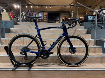 Pinarello Dogma X MyWay Dura Ace Di2 Zipp 353 NSW Carbon beschikbaar voor biedingen