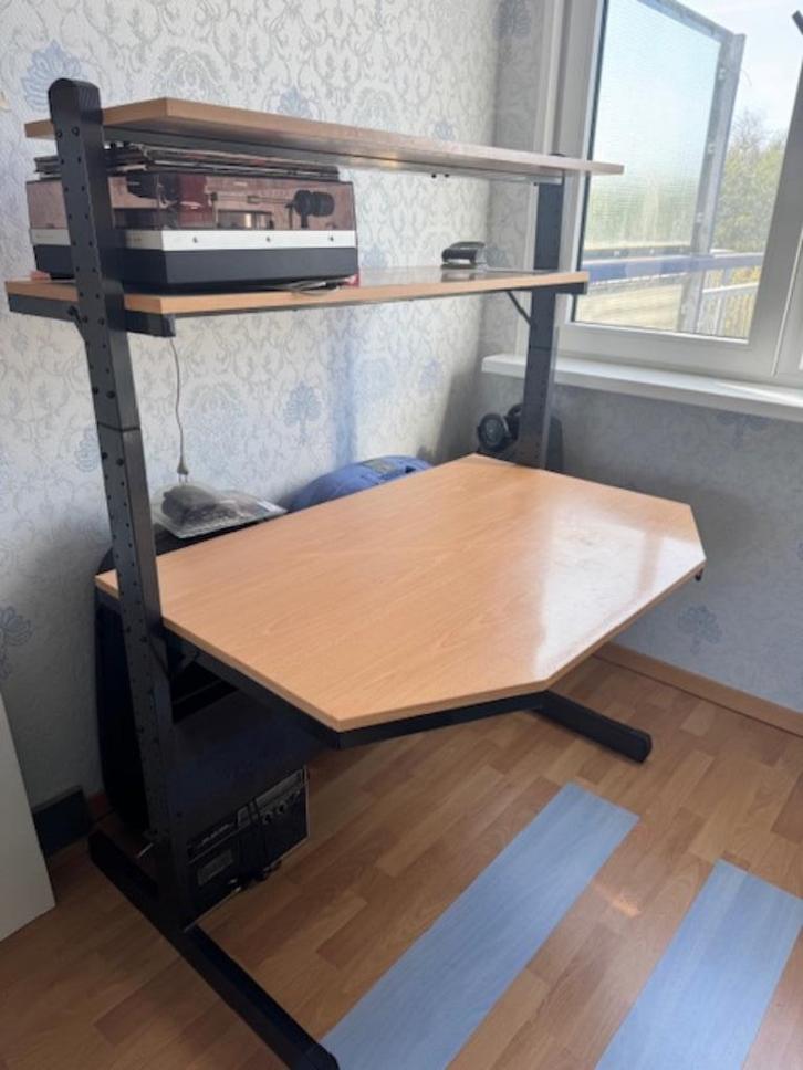 IKEA (game) bureau, Huis en Inrichting, Bureaus, Gebruikt, Bureau, Ophalen