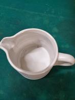 schenkkan aardewerk wit, Antiek en Kunst, Ophalen of Verzenden