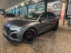 Audi Q8 e-tron 55 Quattro 115kWh 408pk 2023 Grijs, Auto's, Automaat, 131 €/maand, Zwart, 33 min