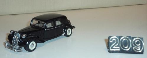 Te koop modelauto Vintage Dinky Toys 1952 Citroen 15 Cv, Verzamelen, Automerken, Motoren en Formule 1, Nieuw, Auto's, Ophalen of Verzenden