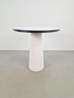 Moooi Containertafel tuintafel By Marcel Wanders tafel, Huis en Inrichting, Tafels | Eettafels, Ophalen, Modern design, 50 tot 100 cm