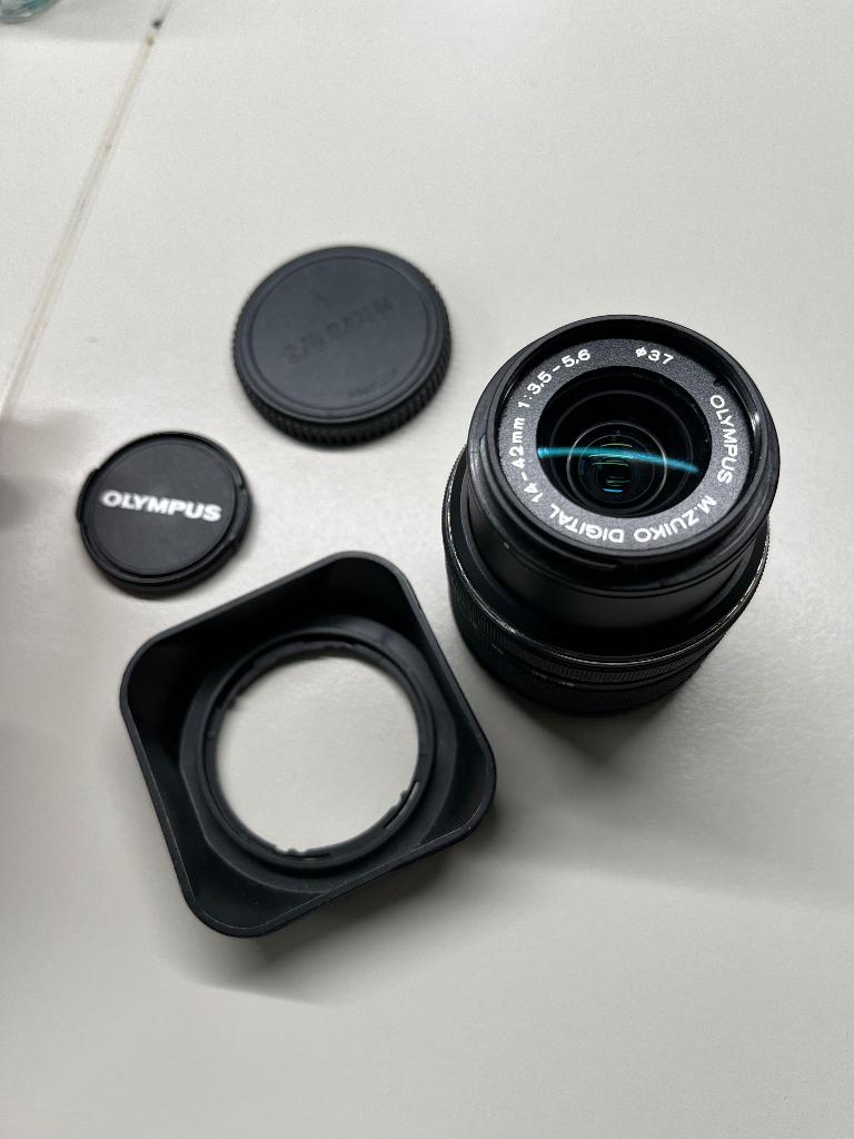 Olympus M.Zuiko 14-42 mm 1:3,5-5,6 II R MSC lens, Audio, Tv en Foto, Fotografie | Lenzen en Objectieven, Zo goed als nieuw, Standaardlens