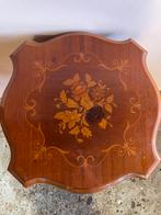 Antiek houten kastje Louis XV stijl met bronzen decoraties, Ophalen, Minder dan 50 cm, 1 of 2 laden, Vintage
