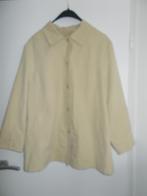 Mooi en in een prima staat zijnde Damesjas ( Ecru/Creme ), Maat 46/48 (XL) of groter, Ophalen of Verzenden, Zo goed als nieuw
