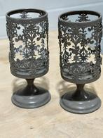 Set van 2 metalen windlichten / kandelaars, Ophalen of Verzenden, Zo goed als nieuw, Metaal, Grijs