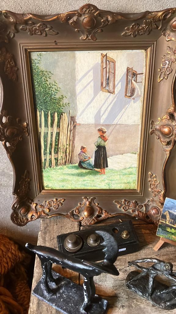 Schilderij met twee figuren in een tuin, Antiek en Kunst, Kunst | Schilderijen | Klassiek, Ophalen of Verzenden