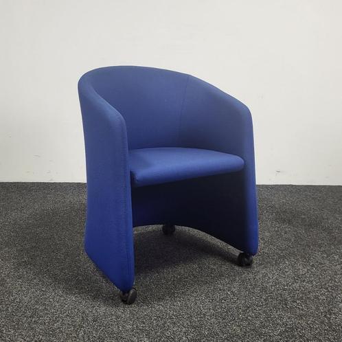 Markant Fauteuil Blauw  25179, Huis en Inrichting, Fauteuils, Gebruikt, 50 tot 75 cm, 75 tot 100 cm, Ophalen