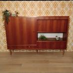 Vintage Highboard wandkast wandmeubel teak, Huis en Inrichting, Kasten | Wandmeubels, 25 tot 50 cm, Ophalen of Verzenden, Zo goed als nieuw