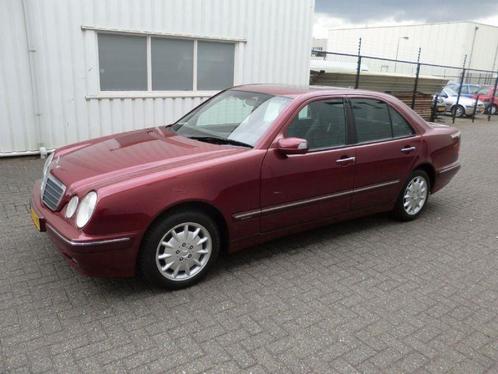 Mercedes-Benz E-klasse 320 CDI Avantgarde, Auto's, Mercedes-Benz, Bedrijf, Te koop, E-Klasse, ABS, Airconditioning, Boordcomputer