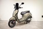 Custom Vespa Sprint mini diamond grey VERKOCHT!, Overige modellen, Ophalen of Verzenden, Zo goed als nieuw, Benzine