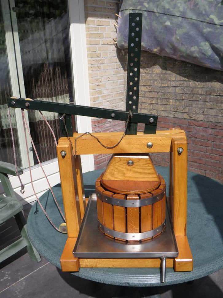 Wijnpers, Hobby en Vrije tijd, Overige Hobby en Vrije tijd, Gebruikt, Ophalen