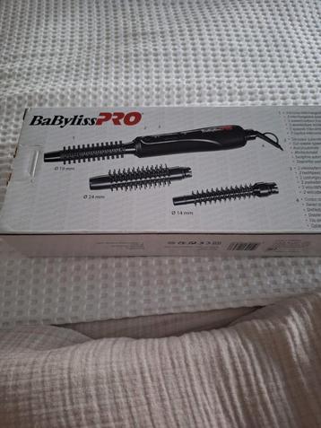 Nieuwe Babyliss Pro Krulborstel Set beschikbaar voor biedingen