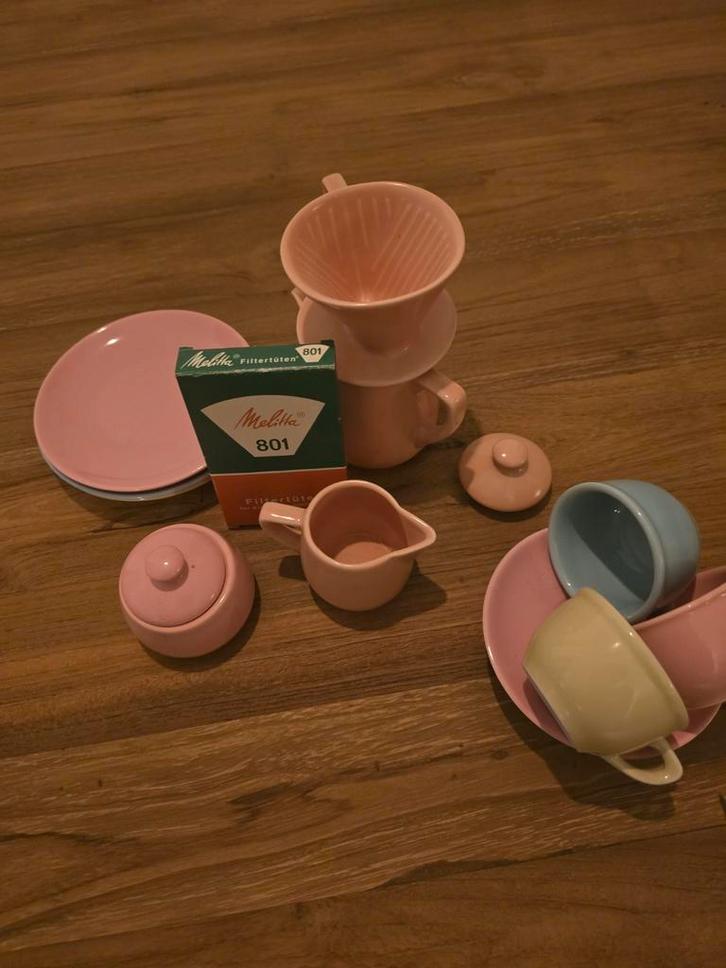 Melitta mini servies, Huis en Inrichting, Keuken | Servies, Zo goed als nieuw, Overige typen, Overige stijlen, Porselein, Ophalen of Verzenden