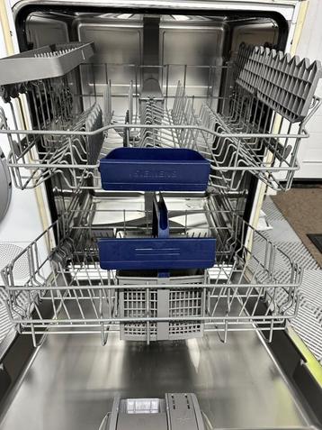 Siemens vaatwasser type SX65M031EU/25 (XL vaatwasser) beschikbaar voor biedingen