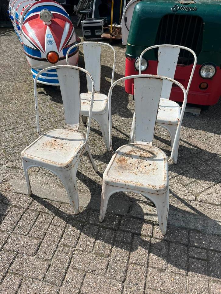 4 originele tolix stoelen, Tuin en Terras, Tuinstoelen, Gebruikt, Metaal, Stapelbaar, Ophalen