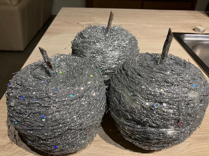 3 * Zilveren appels voor Kerstmis, Diversen, Kerst, Zo goed als nieuw, Ophalen of Verzenden