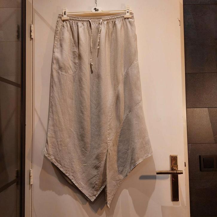 Rok van het merk A-part.  Maat 46/48., Kleding | Dames, Grote Maten, Zo goed als nieuw, Rok, Beige, Verzenden