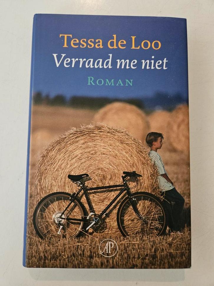 Tessa de Loo - Verraad me niet, Boeken, Literatuur, Zo goed als nieuw, Ophalen of Verzenden