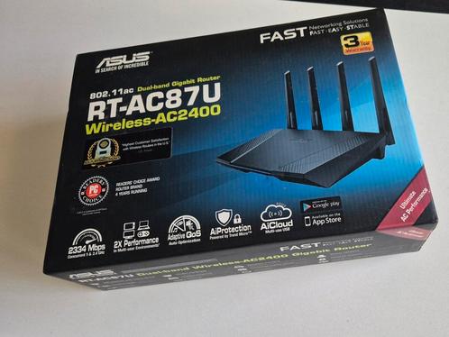 ASUS RT-AC87U Wireless-AC2400 router, Computers en Software, Netwerk switches, Zo goed als nieuw, Ophalen of Verzenden
