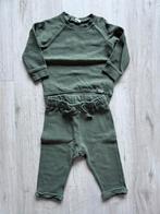 H&M mosgroen joggingpak rib sweater broek setje groen 80, Kinderen en Baby's, Babykleding | Maat 80, Jongetje of Meisje, H&M, Ophalen of Verzenden
