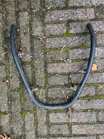 Vespa LX/S Voorspatbord Valbeugel beschikbaar voor biedingen