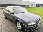 Opel Vectra 2.5 V6 CD Automaat / APK / NAP / Airco / Stoelve, Auto's, Opel, 1350 kg, Stof, Gebruikt, 1295 kg