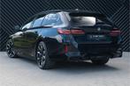 BMW 5 Serie Touring 550e xDrive M-Sport Pro Pano ACC M Stoel, Automaat, Gebruikt, Zwart, 2000 kg