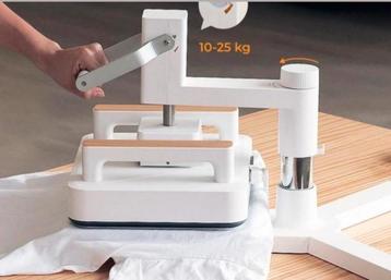 Hittepers Machine voor o.a. bedrukken van kleding, etc.  beschikbaar voor biedingen