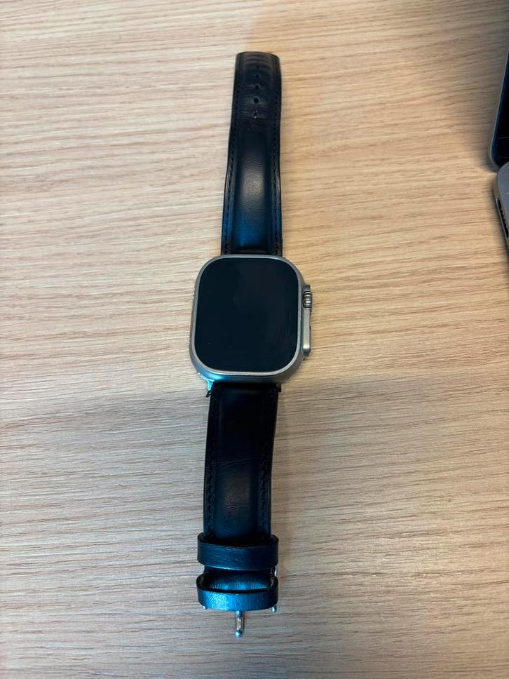Apple Watch Ultra 2 - In goede staat, Sieraden, Tassen en Uiterlijk, Smartwatches, Zo goed als nieuw, iOS, Zilver, Afstand, Waterdicht