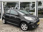 Peugeot 107 1.0 Active Airco / LMV / CV / Toerenteller / 5-D, Voorwielaandrijving, Euro 5, Gebruikt, Met garantie (alle)