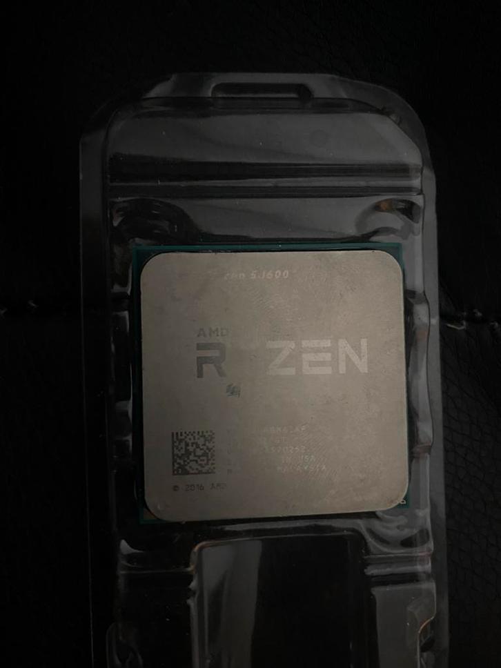 Ryzen 5 1600, Computers en Software, Processors, Zo goed als nieuw, 3 tot 4 Ghz, Ophalen of Verzenden