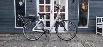 Stella Livorno E-bike 28 inch damesfiets
Nieuwe accu! beschikbaar voor biedingen