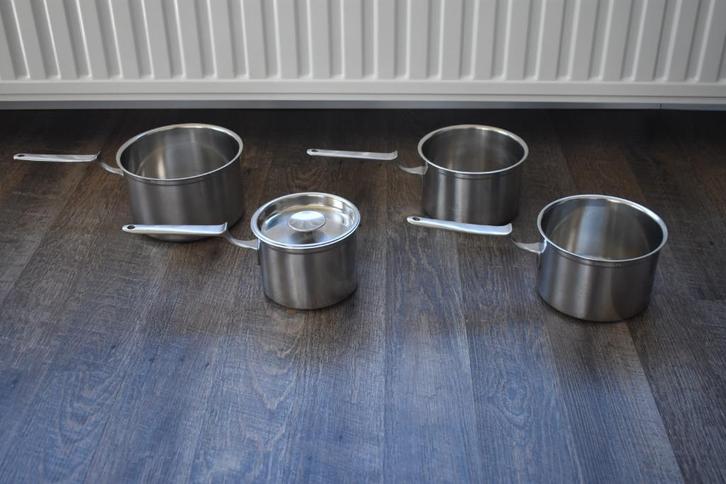 Gero Zilmeta Dick Simonis steelpannen 1 liter 2 x, Huis en Inrichting, Keuken | Potten en Pannen, Gebruikt, Pannenset, Rvs, Ophalen