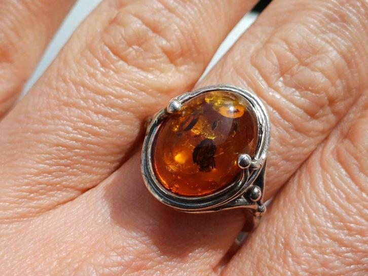 Vanoli 925 zilveren ring met amber / barnsteen maat 17, Sieraden, Tassen en Uiterlijk, Ringen, Nieuw, Dame, 17 tot 18, Overige kleuren